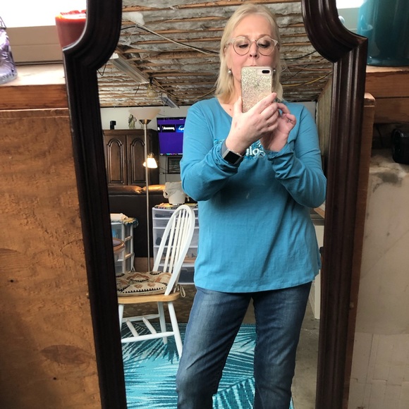 Meet your Posher’s Jim and Laura - Picture 2 of 2